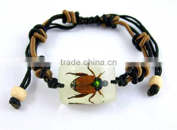 New Trendy India Style Wax String Bracelet with Resin Animal Charm