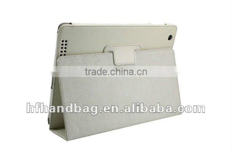 White porcelain Flat computer&To get on the Internet package leather bag
