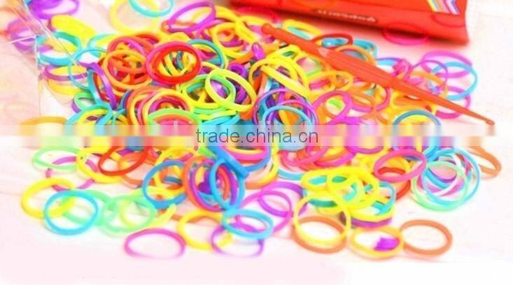2014 cheap new style silicone rubber weave bracelet hot selling