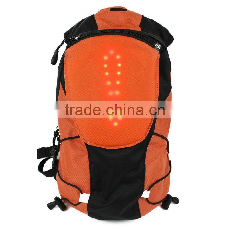 Cycling safety instructions backpack/night ride to light/night ride a warning light