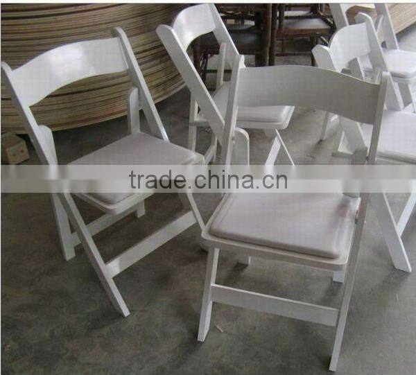 event beech wood folding chair