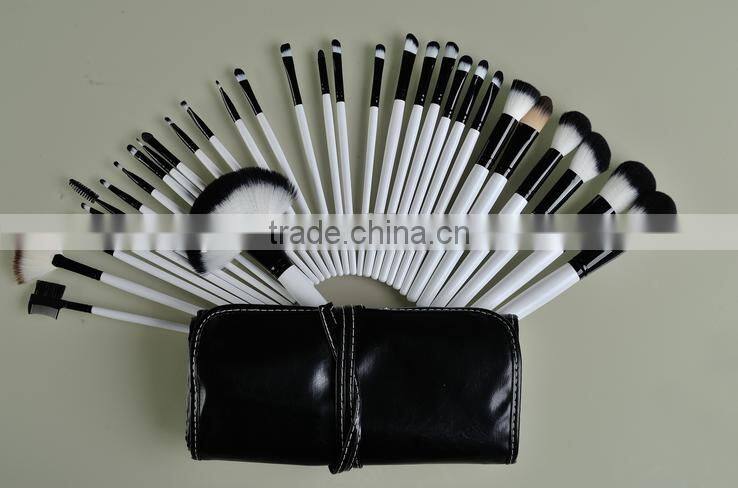 black/white 24 piece cosmetic makeup brush set with black case