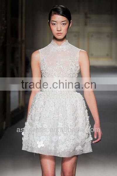 2014 New Style Tulle High Collar Short Gown with Lace Appliqued Lebanon Designer Evening Dresses (EVGH-1015)