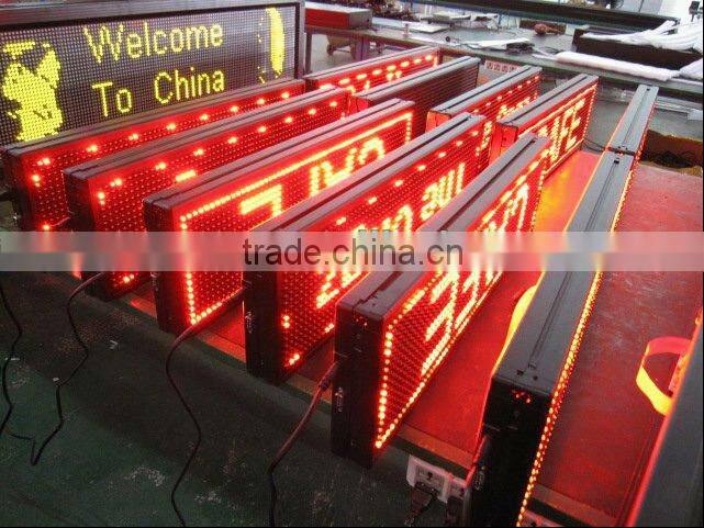 Double Sided 16x64 Pixels Green Color Outdoor LED Moving Message Display Sign