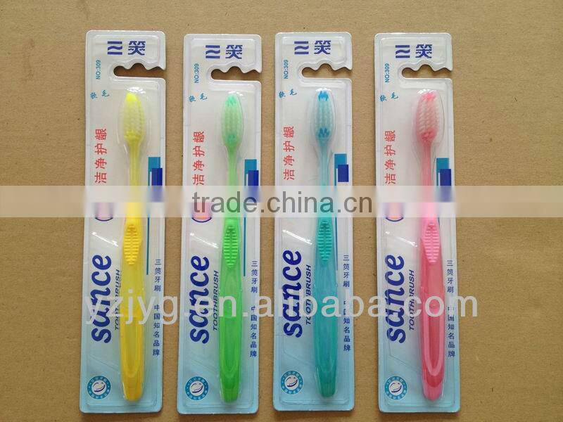2013 hot sell toothbrush for adult