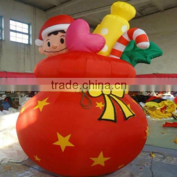 Best selling cheap outdoor inflatable christmas decoration inflatable pocket/car/santa claus and snowman