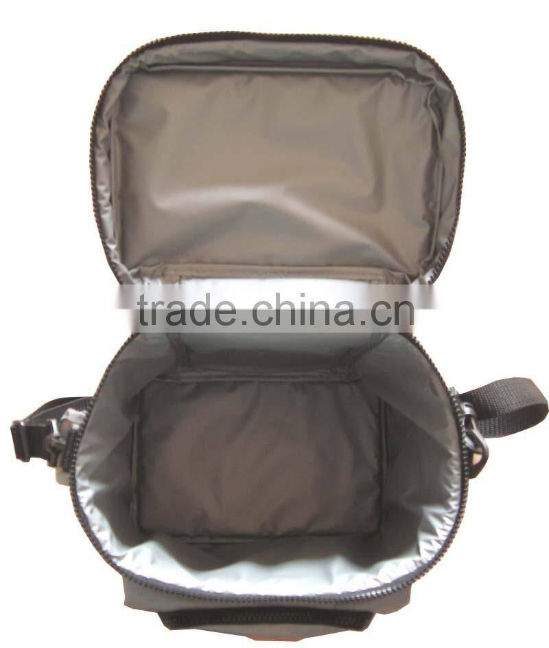 2016 new arrival design Custom cooler bag with shoulder for food
