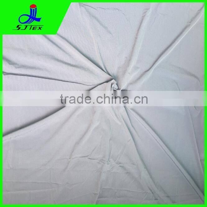 Cationed stretch fabric with checks for shorts