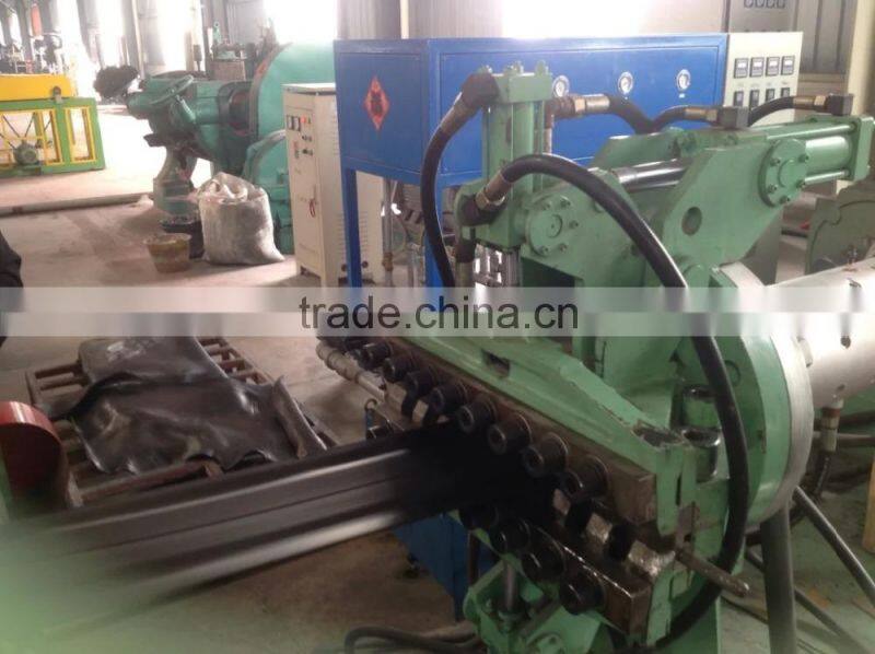 XJ 200 Pin Type Cold Feed Extruder