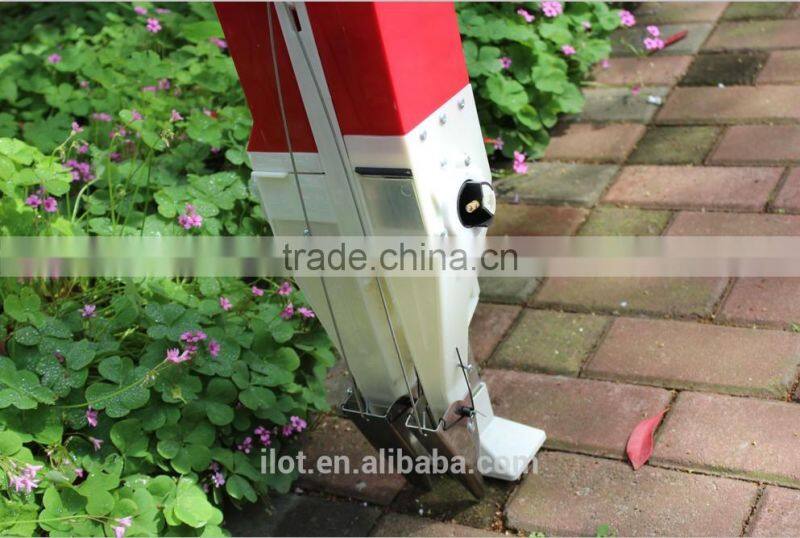 iLOT easy to handle tomato transplanters