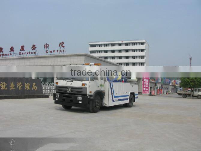 dongfeng 6 wheels wrecker towing truck for sale