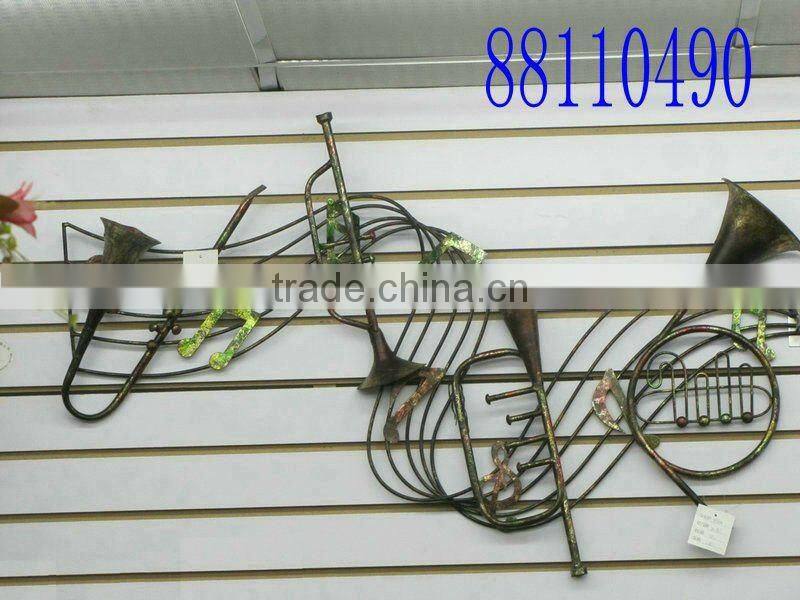 Decorative musical note decoration