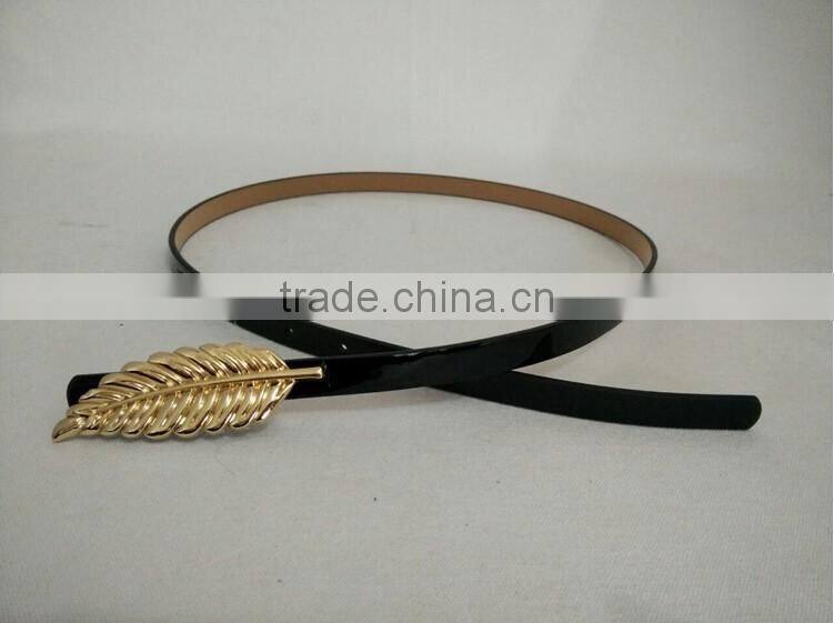 Wholesale leaf pattern alloy buckle sex women lady thin PU waist belt