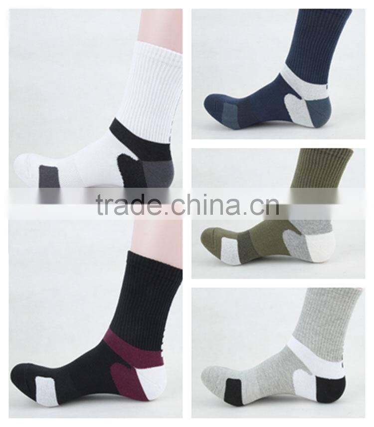 Custom logo cottom sport men socks with high quality