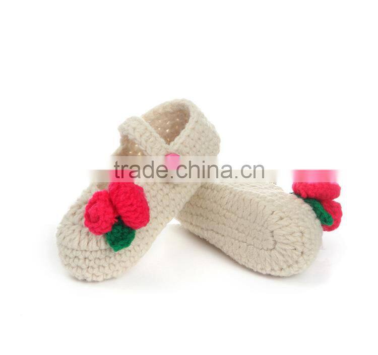 Flower Button Style Free Pattern Crochet Baby Girls Shoes