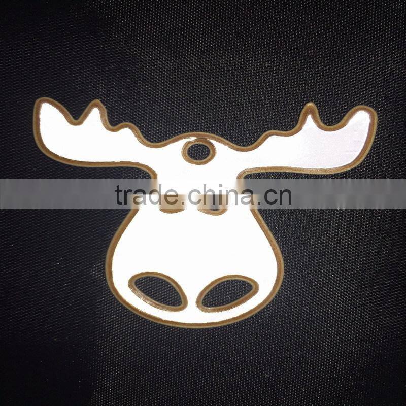 promotion small gift custom glow in the dark and reflective pvc keychain