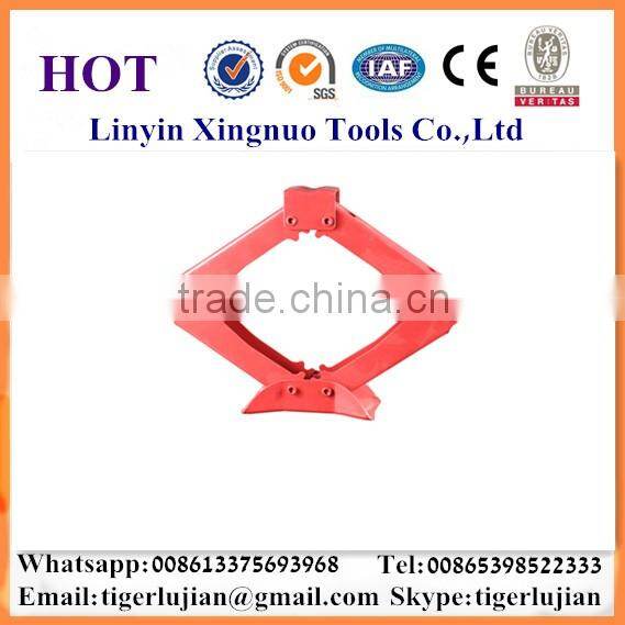 China famous brand name Xingnuo 1.5-ton capacity red color portable scissor jack