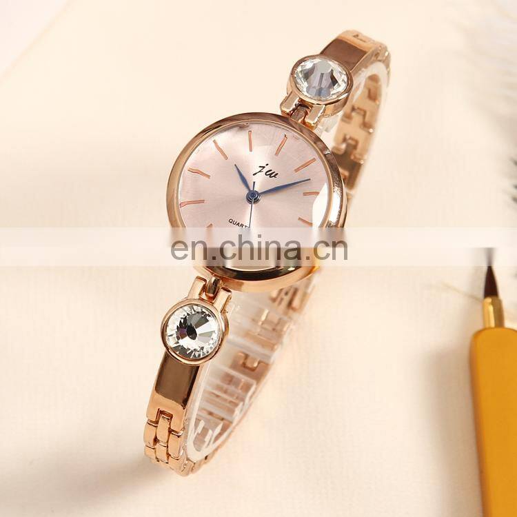 JW 6112 Ladies Hand Chain Watch Minimalistic Analog Quartz Stainless Steel Charm Ladies Business Watch