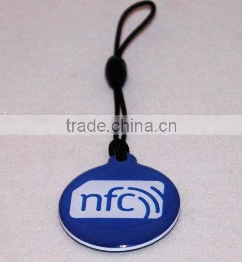 Custom Plastic Hang Tags