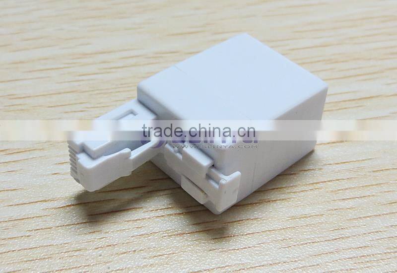 ELECTROVISION UK/US Adaptor RJ11 Plug to BT