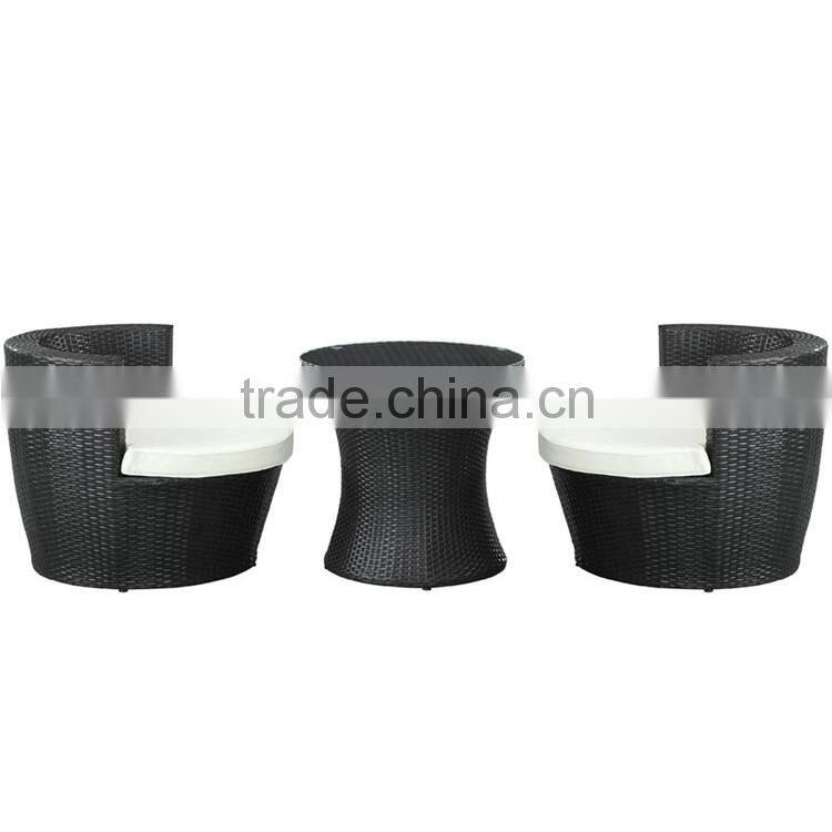Outdoor Living Modern Garden Constitute Coffee Rattan Table Chair Set