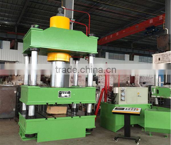 Y32 four-column universal hydraulic press 200 for fabrication