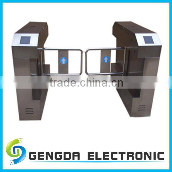 THE LEADER OFSALES BRIDGE RAMP WITH GATE