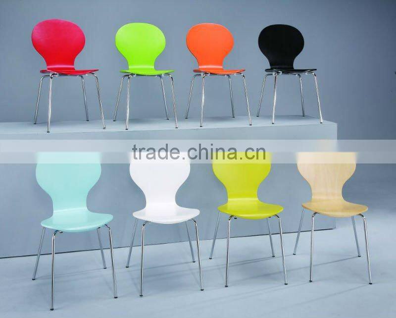 Kids Table and Chairs