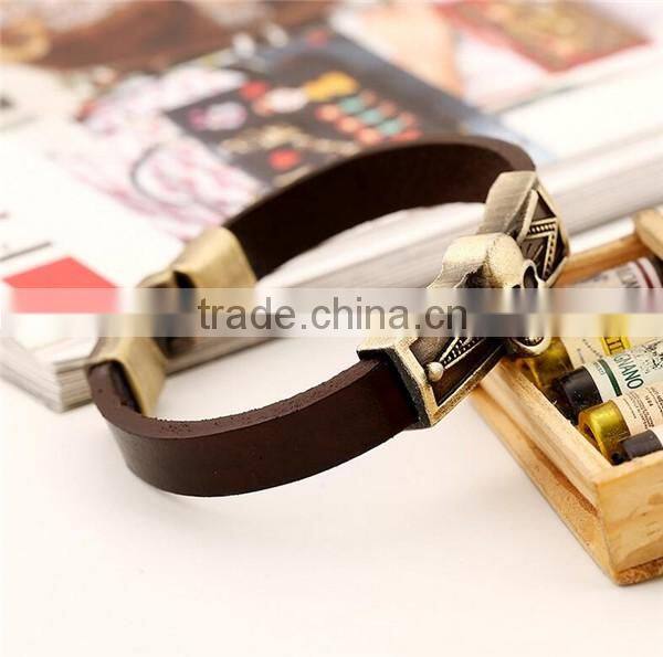 Simple design fashion wrap bracelets leather treaty bracelet/skull engraved leather bracelet