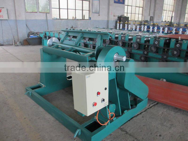 Color steel decoiler