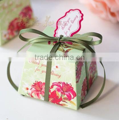 Exquisite wedding candy paper box with various designs wholesale