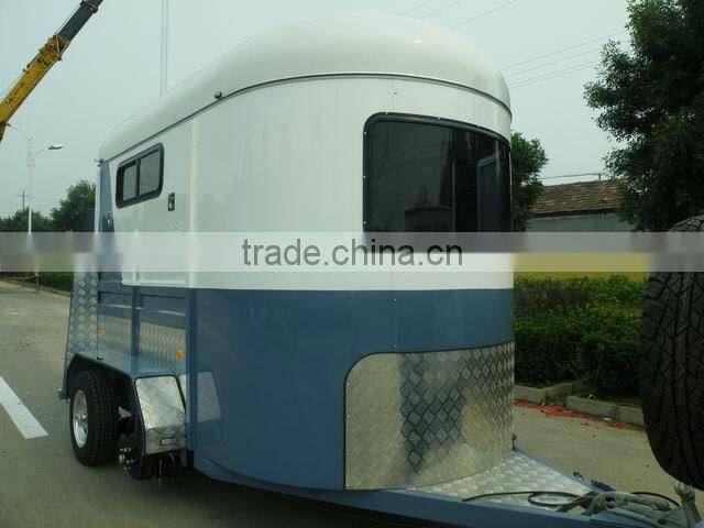 2 horse float straight load