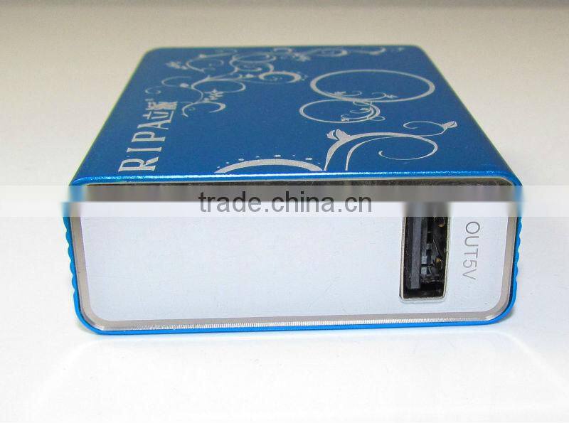 factory USB portable charger with flashlight for digital devices