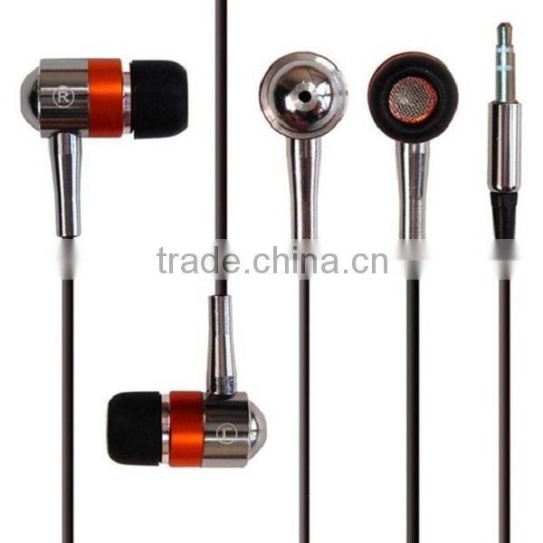 metal mega bass earbuds, in ear ear buds, bass design