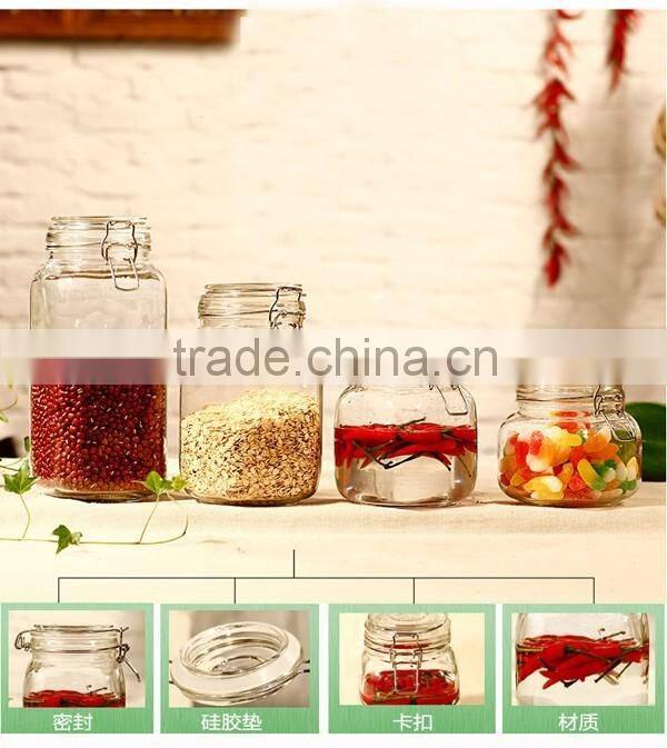 0.5L 0.7L Recycled airtight Round shape glass jar with metal clip top lid for kitchen and food