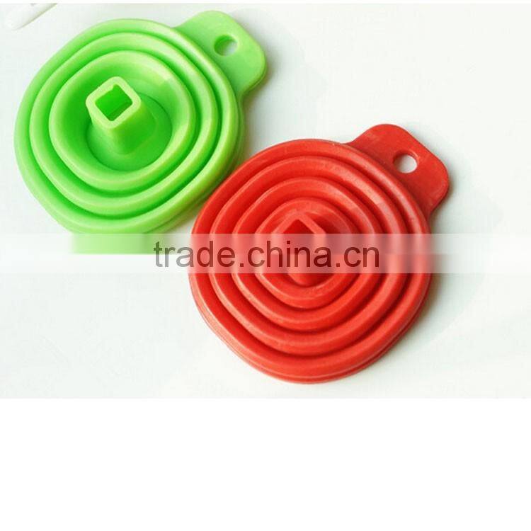 Kitchen Tools Eco-Friendly Food Grade Silicone Foldable Oil Funnel
