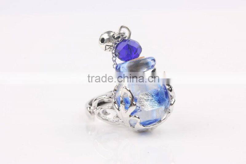 Wholesale Silver Foil Mini Lampwork Glass Bottle Perfume Scent Ring Size Adjustable Aromatherapy Diffuser Ring Aroma Ring