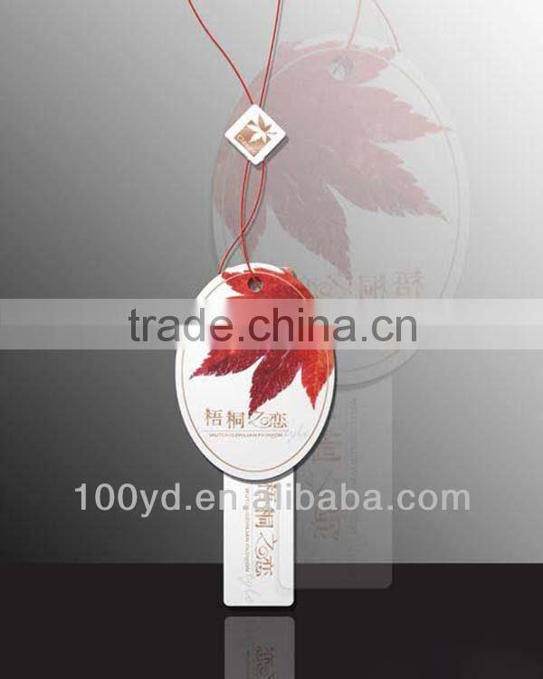 different bags hang tags