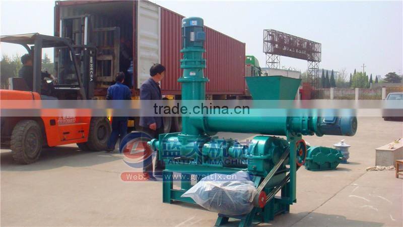 China Supply Coconut Shell Charcoal Extruder Machine Screw Press Machine