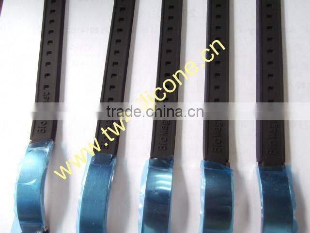 Hot sale sports magnetic silicone bracelet with metal