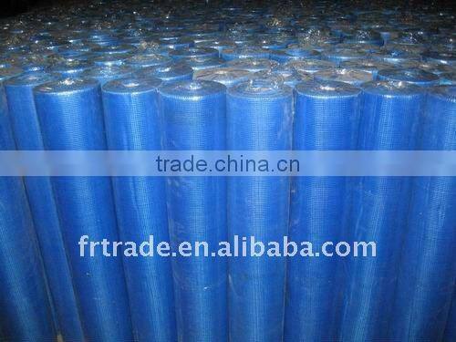 Concrete reinforcing fiberglass meshes