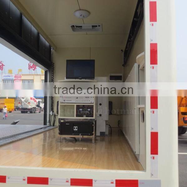 95hp 4*2 DONGFENG LED Advertising Promulgate Truck