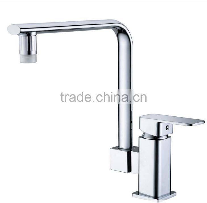 New Arrival Mini Anti-Splash LED Color Changing Faucet Mouth, LED Flashing Bubble Basin Faucet Light