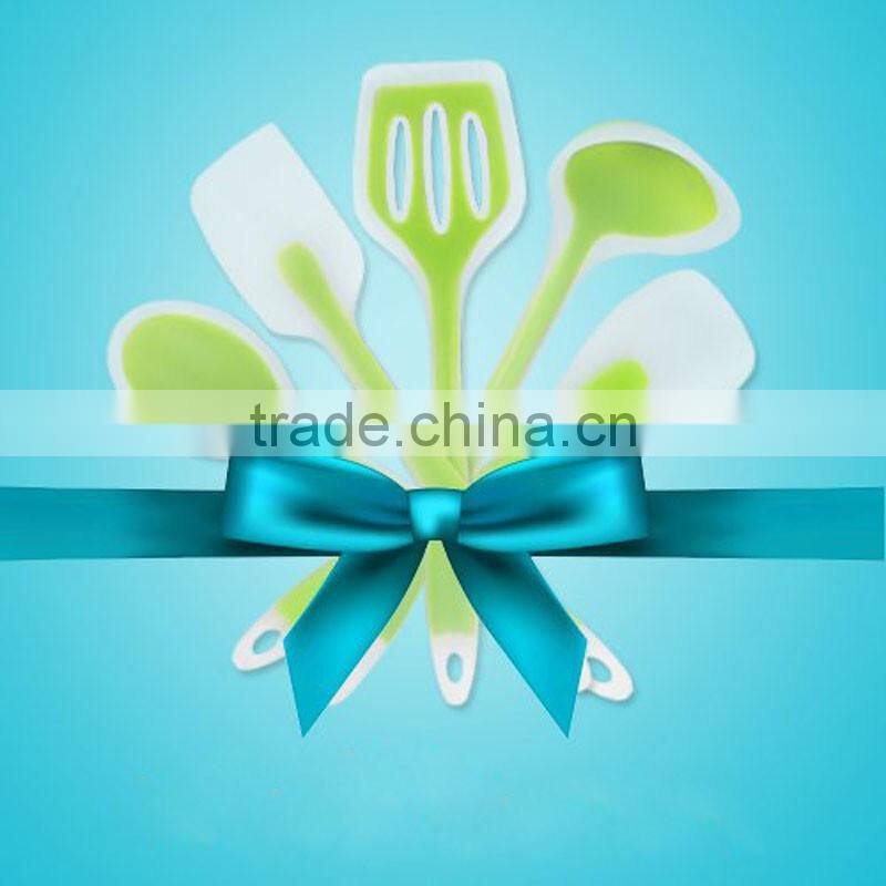 Cheap Kitchen Accessory Tools And Uses Eco-friendly Plastic Cooking Utensil Set