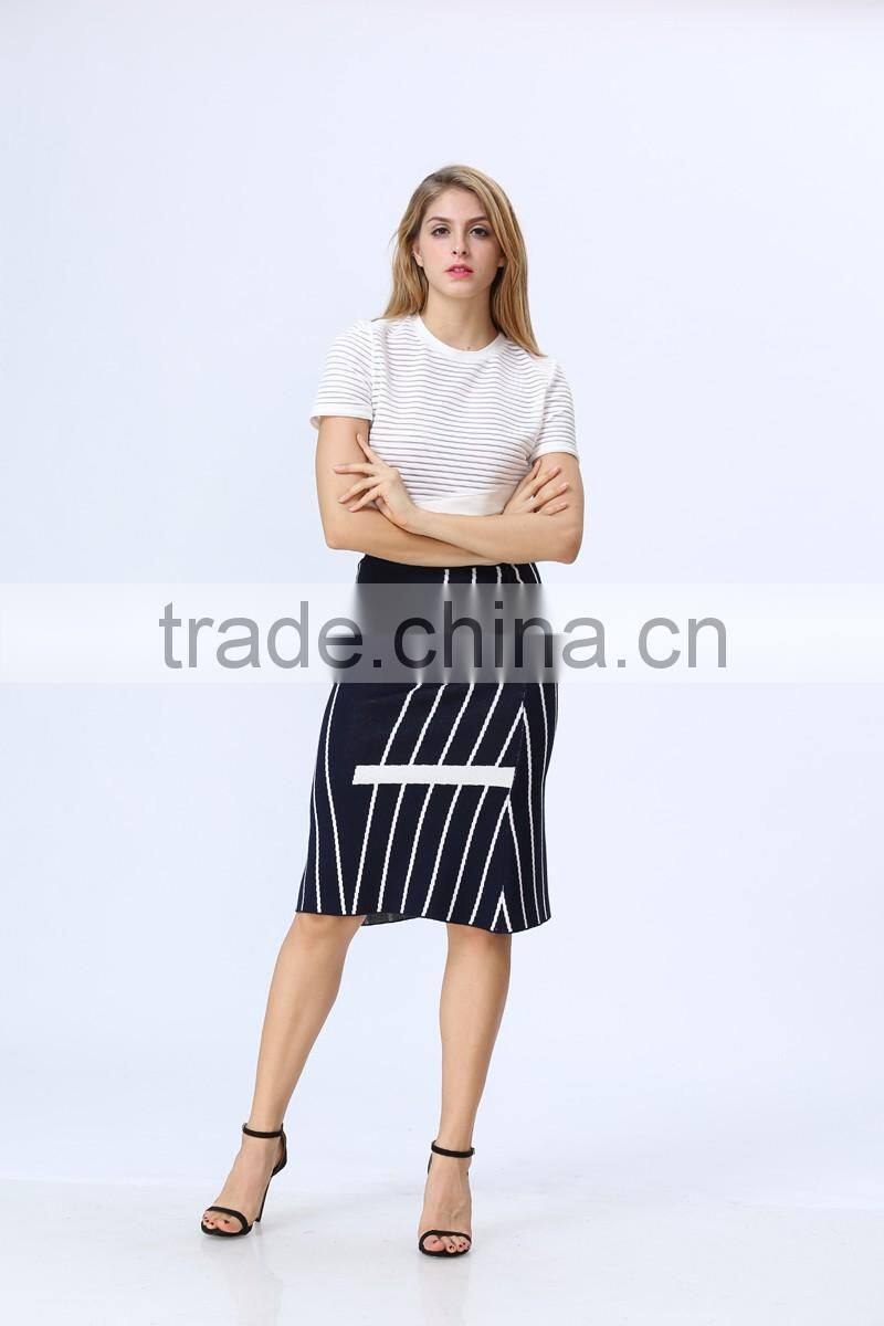 2016 New arrival white & black stripe knited Crop and Skirt Co-ord Set