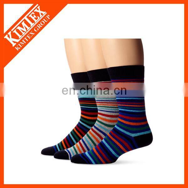 Wholesale sport cotton custom jacquard socks
