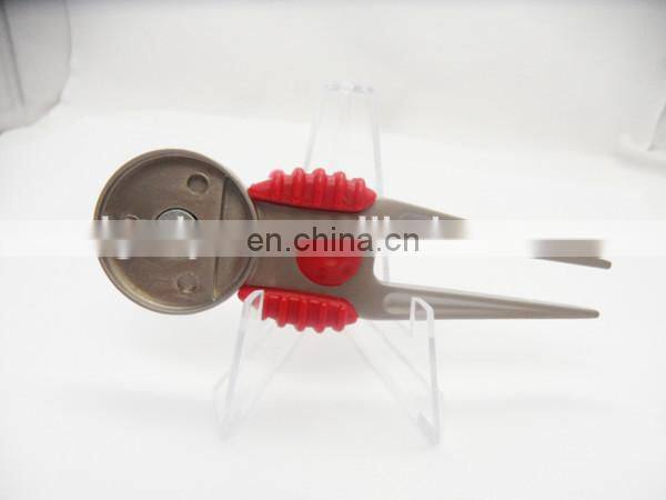 Customized golf accessories for wholesale