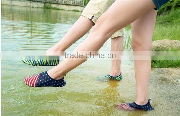 soft sole barefoot Outdoor Fitness Yoga Running Water indoor stretch fabric Socks Shoes