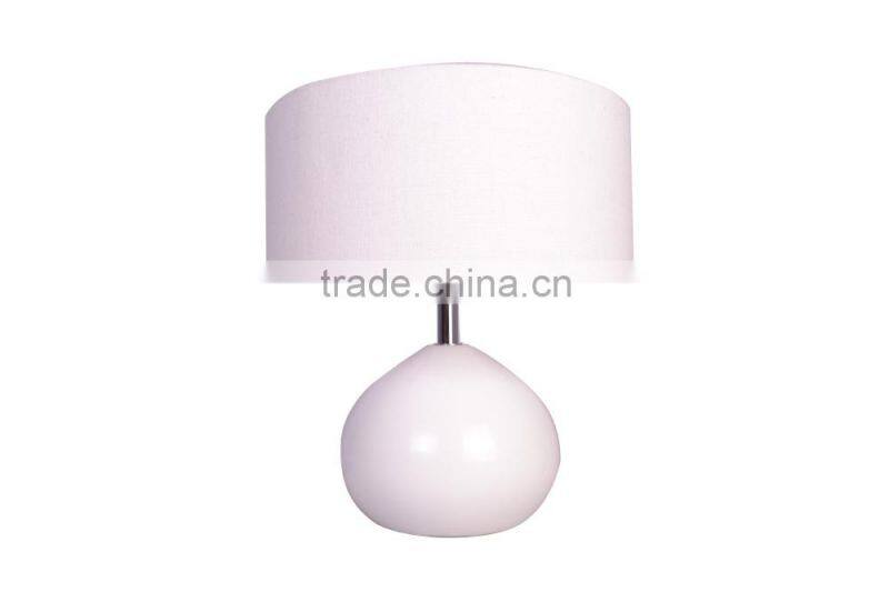 Wooden Desk lamp, E27 lampholder, CE ROHS certificate