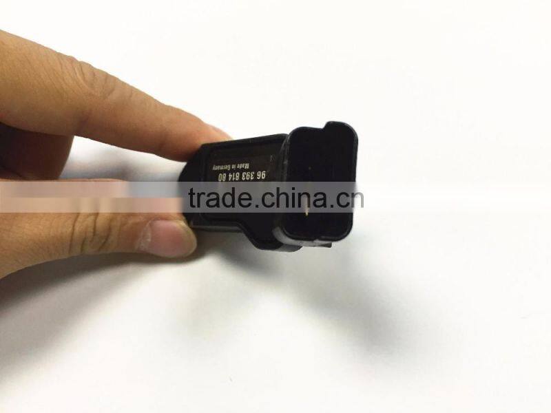 Map Sensor/Intake Air Pressure Sensor For Citroen Peugeot Petrol OEM#0261230043 467680 96365830 9639381480